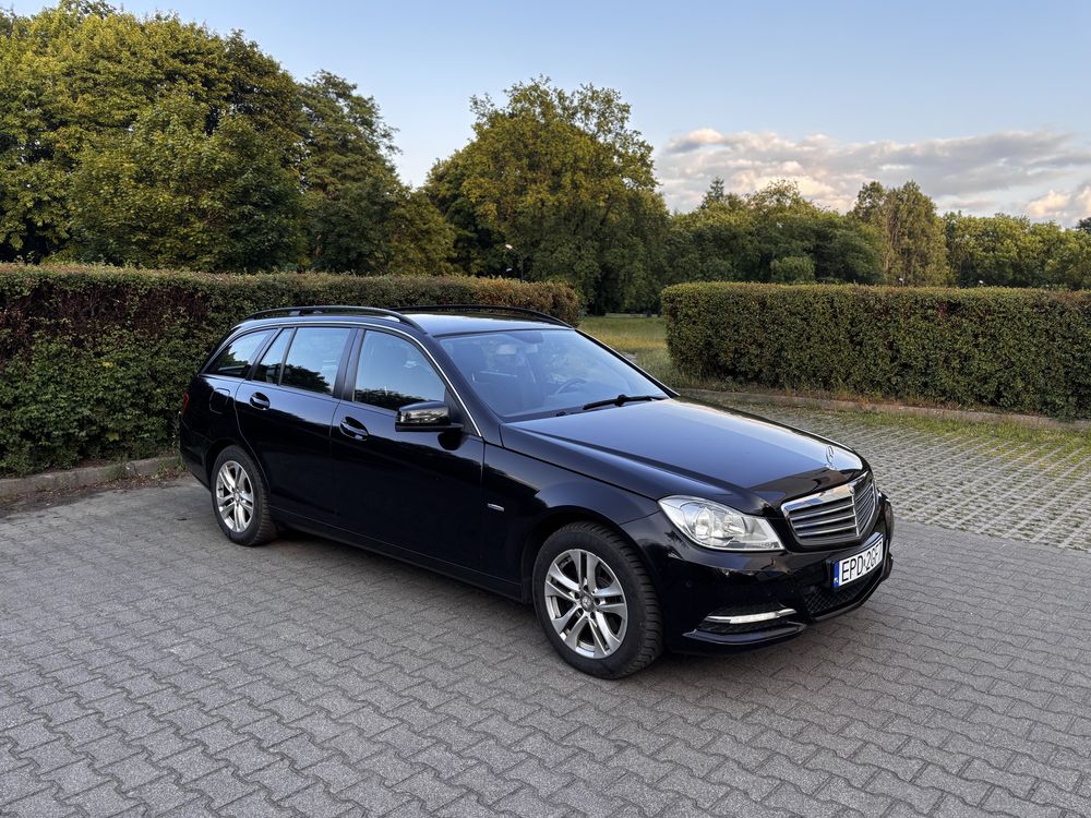 Mercedes-Benz C180 BlueEFFICIENCY Automatik