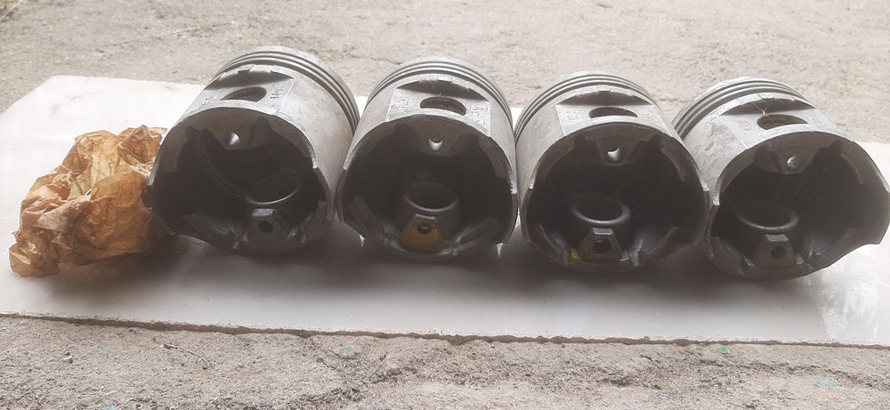 Продам поршні до ГАЗ 53