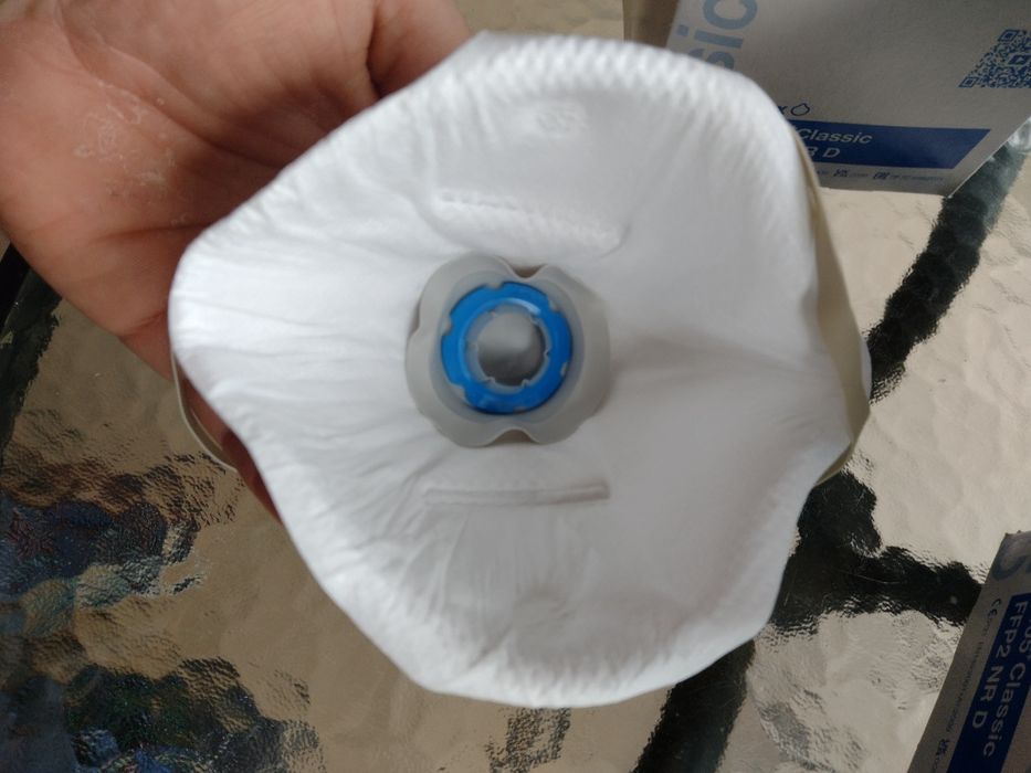 Maski przeciwpyłowe FFP2