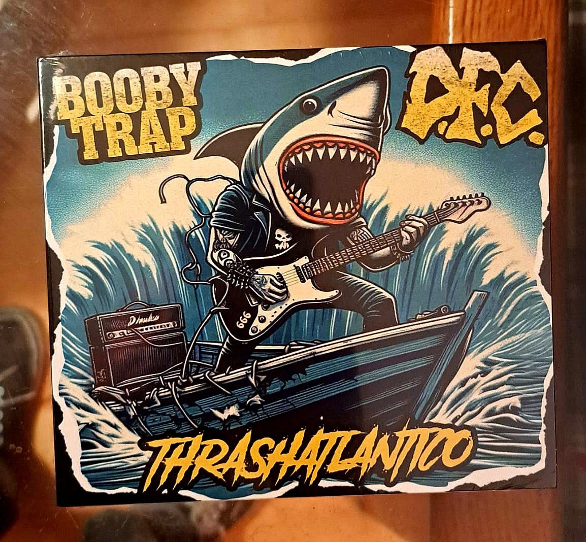CD split: Booby Trap x DFC  - portes grátis