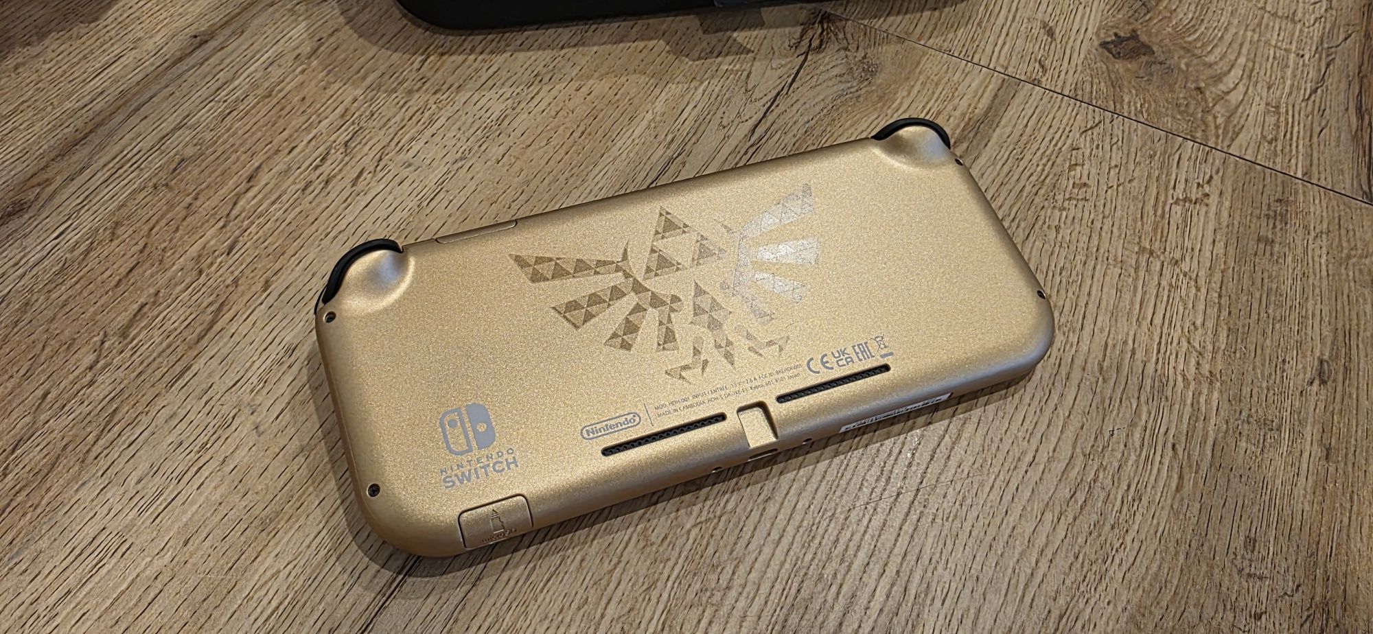 Nintendo Switch Lite Hyrule