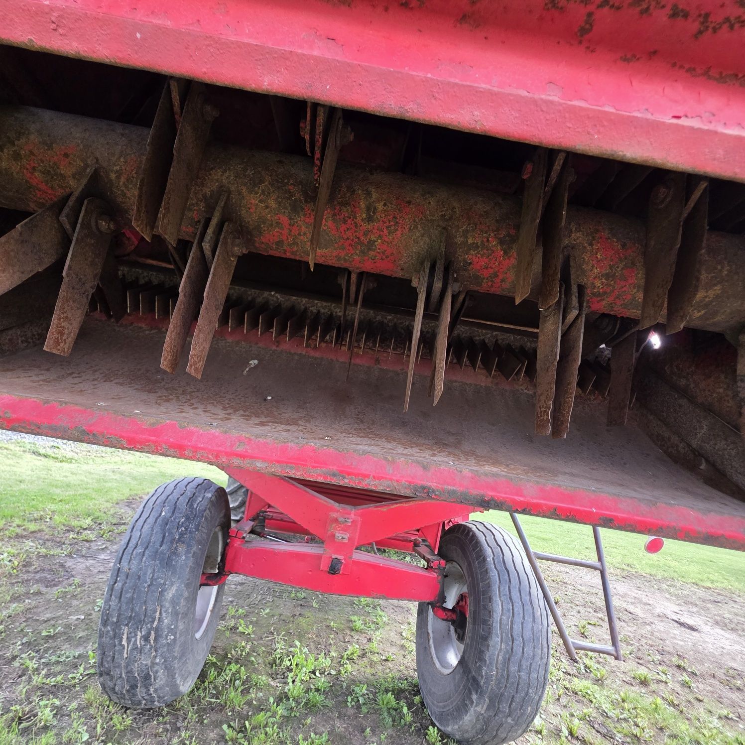 Комбайн зерно збиральний Massey Ferguson 20 з Фінляндії