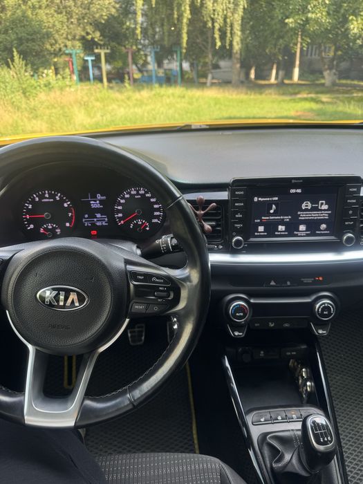 Продам Kia Stonic 2018