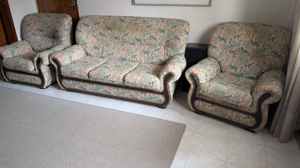 Sofas conjunto 1 sofa cama e 2 sofas individuais  em tecido italiano c
