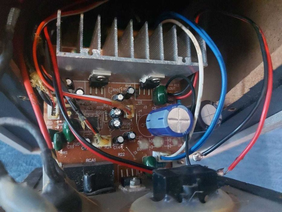 Сабвуфер: Mode Com MC-9200 (см.фото- описание)