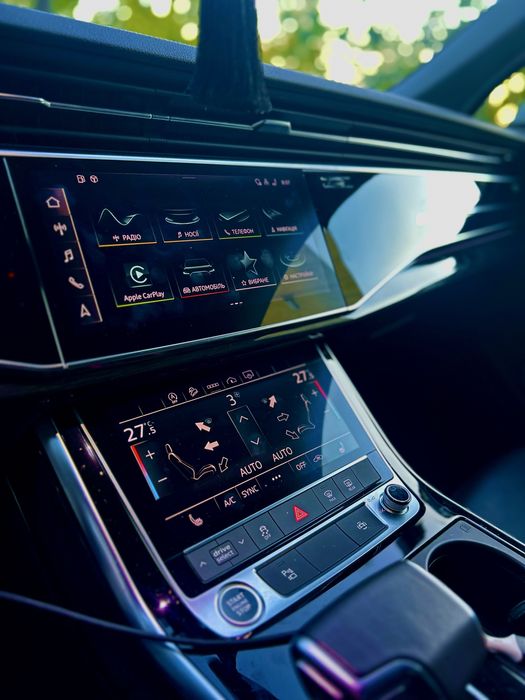 Audi Q7 2023  в рідній фарбі