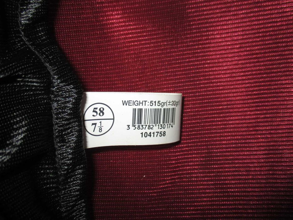 Toque de Equitação em Veludo Preto