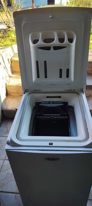 пральна машина whirlpool