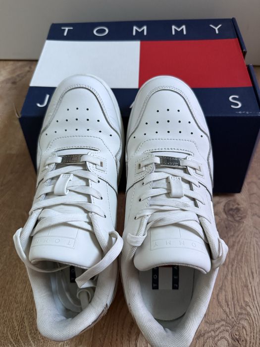 Tommy hilfiger 37 skóra