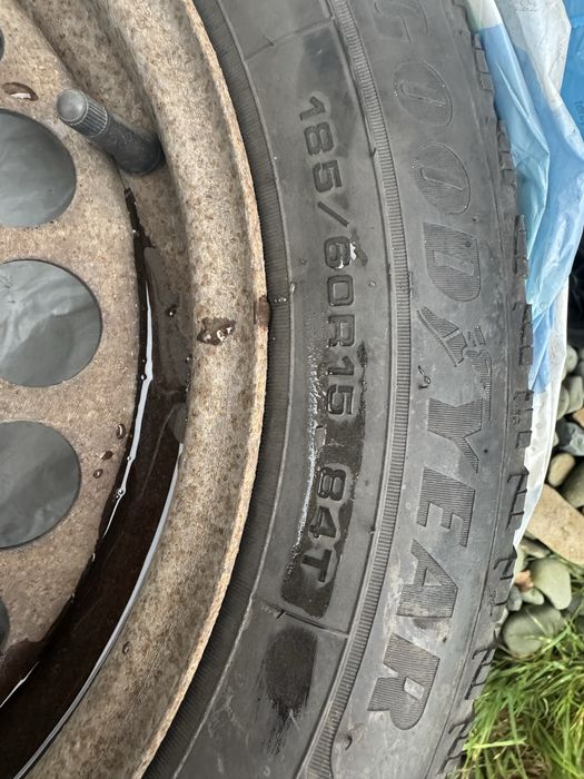 Koła stalowe z oponami zimowymi, Corsa D