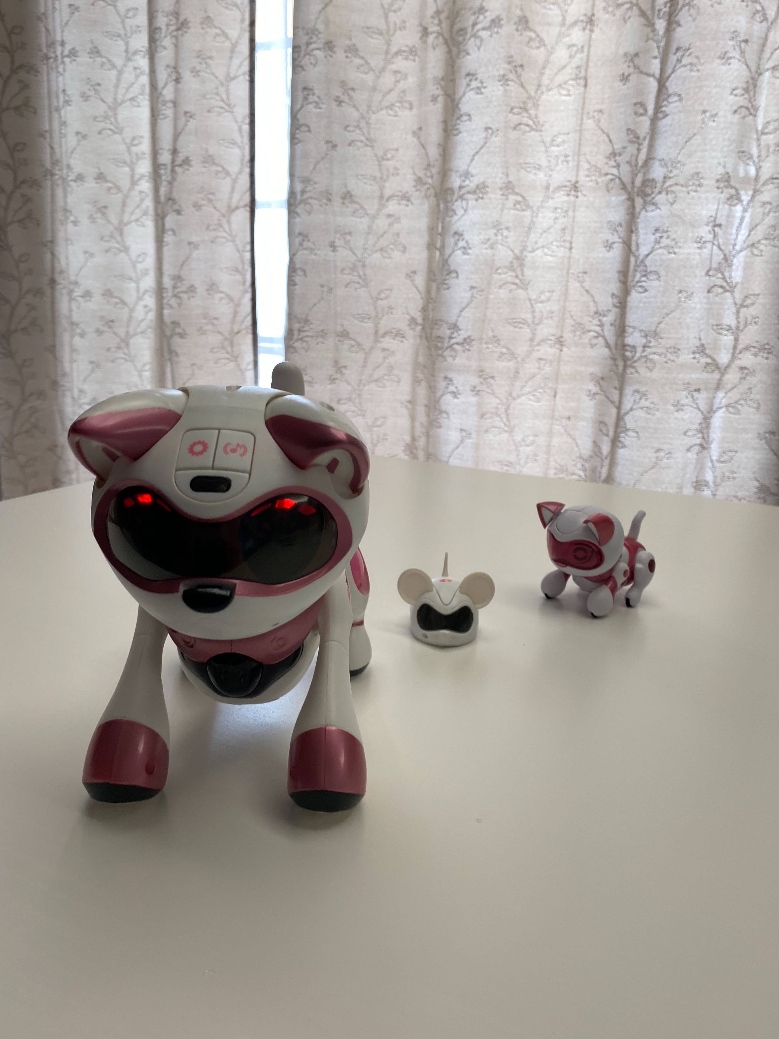 Teksta Robot Kitty para criança