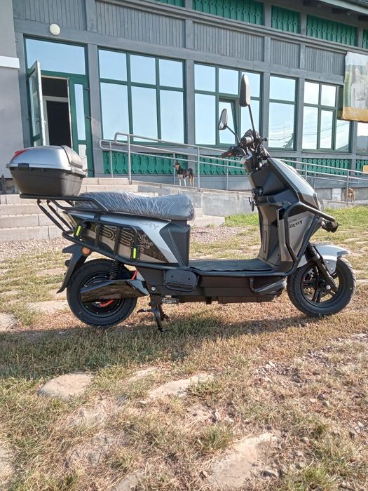 Продам ел.скутер BILLGERY B-11179.