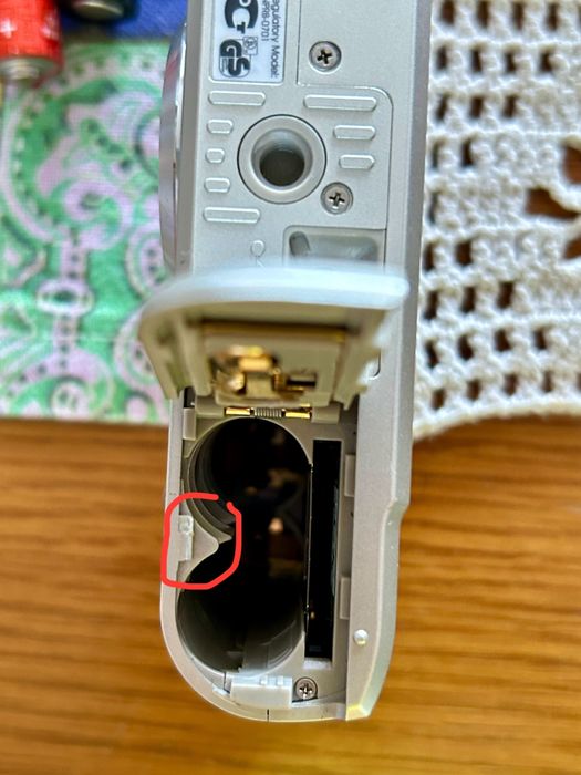 Máquina fotográfica hp M537