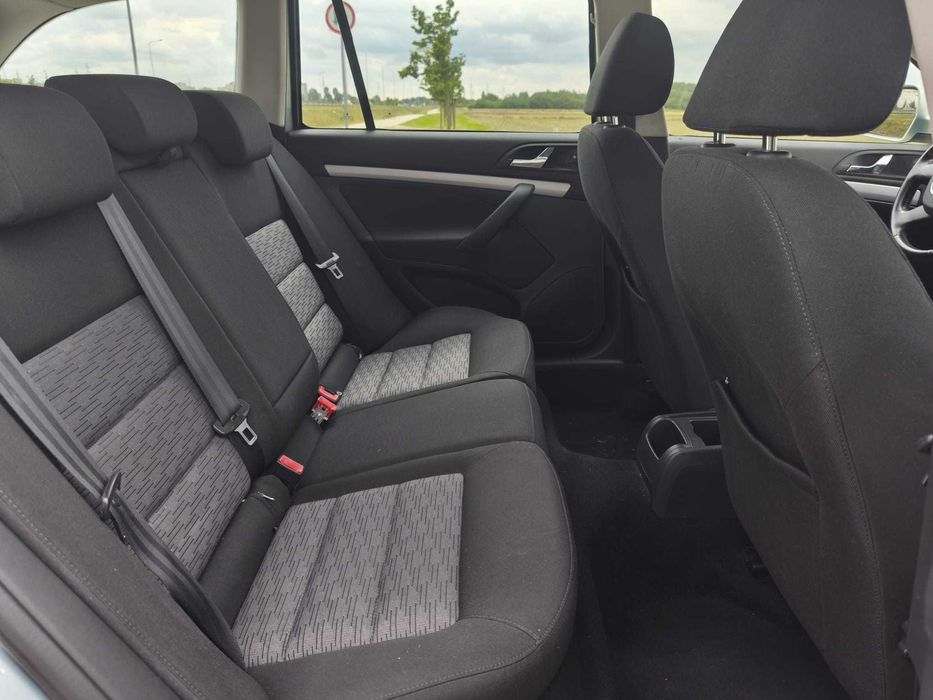 Octavia 1.6mpi 102KM Manual Kombi