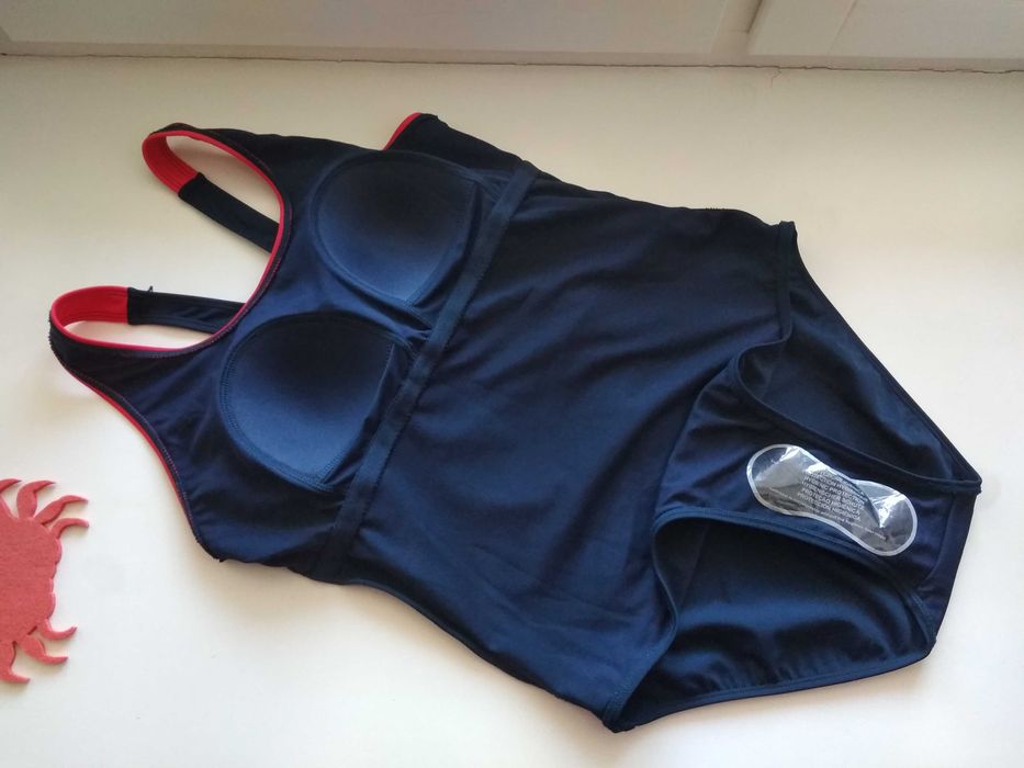 38-40р. Cплошной купальник для плавания бассейна reebok rita