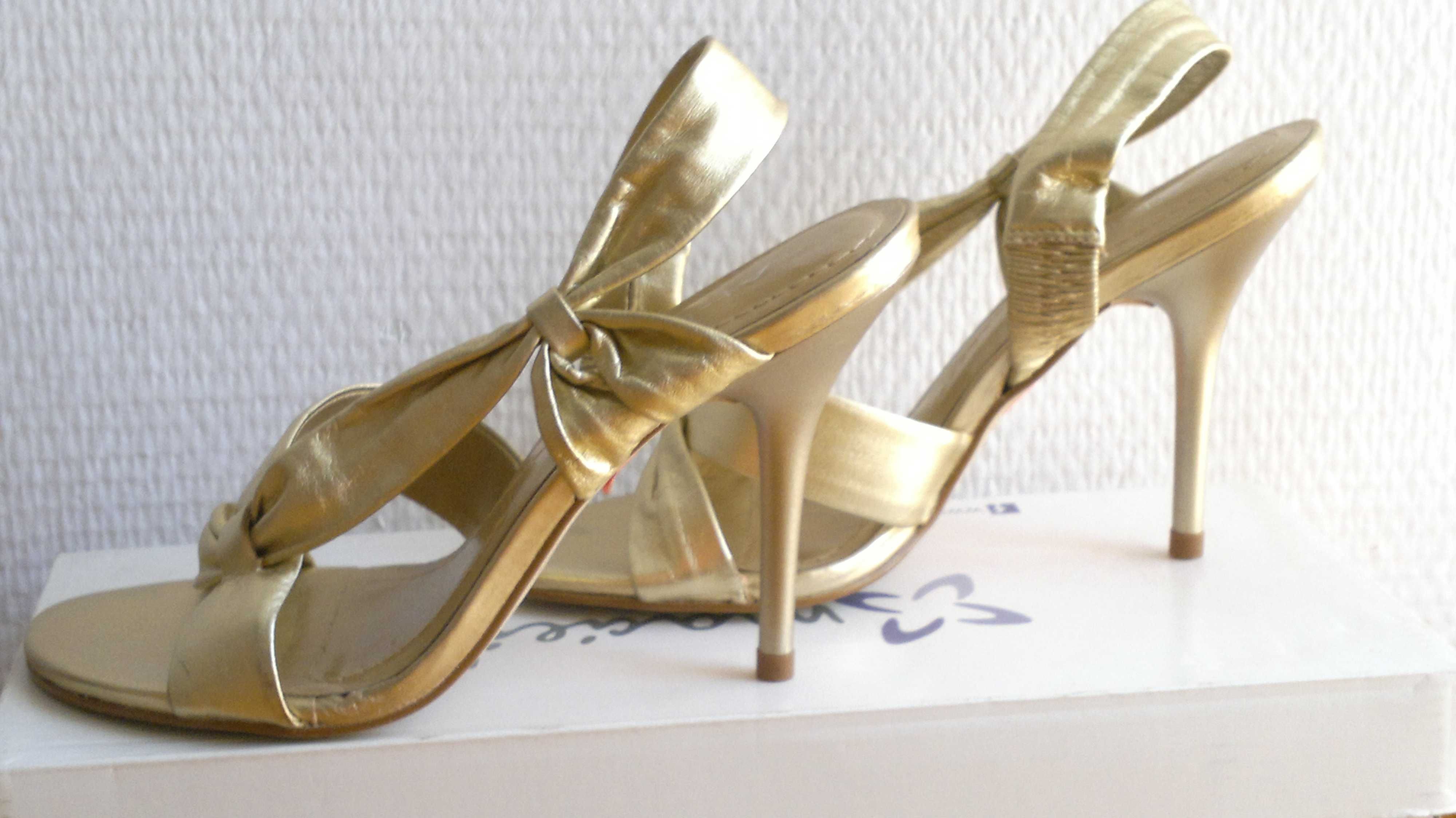 Szpilki ALDO 35 Buty skórzane złote odkryte palce i pięty sandałki NEW