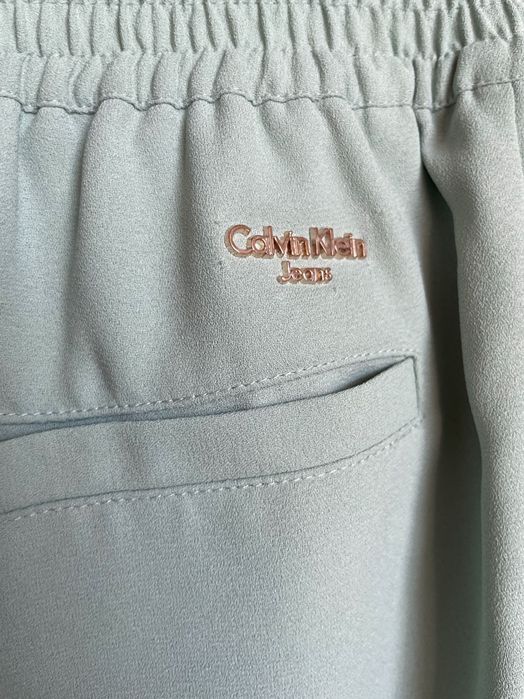 Летние женские брюки Calvin Klein