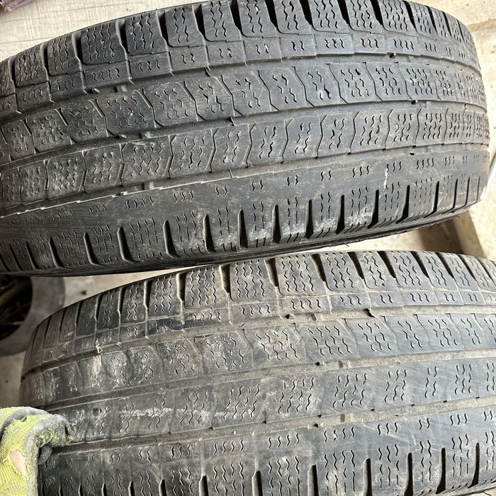 Зимові шини колеса 215 65 r16c Kleber Michelin agilis alpin