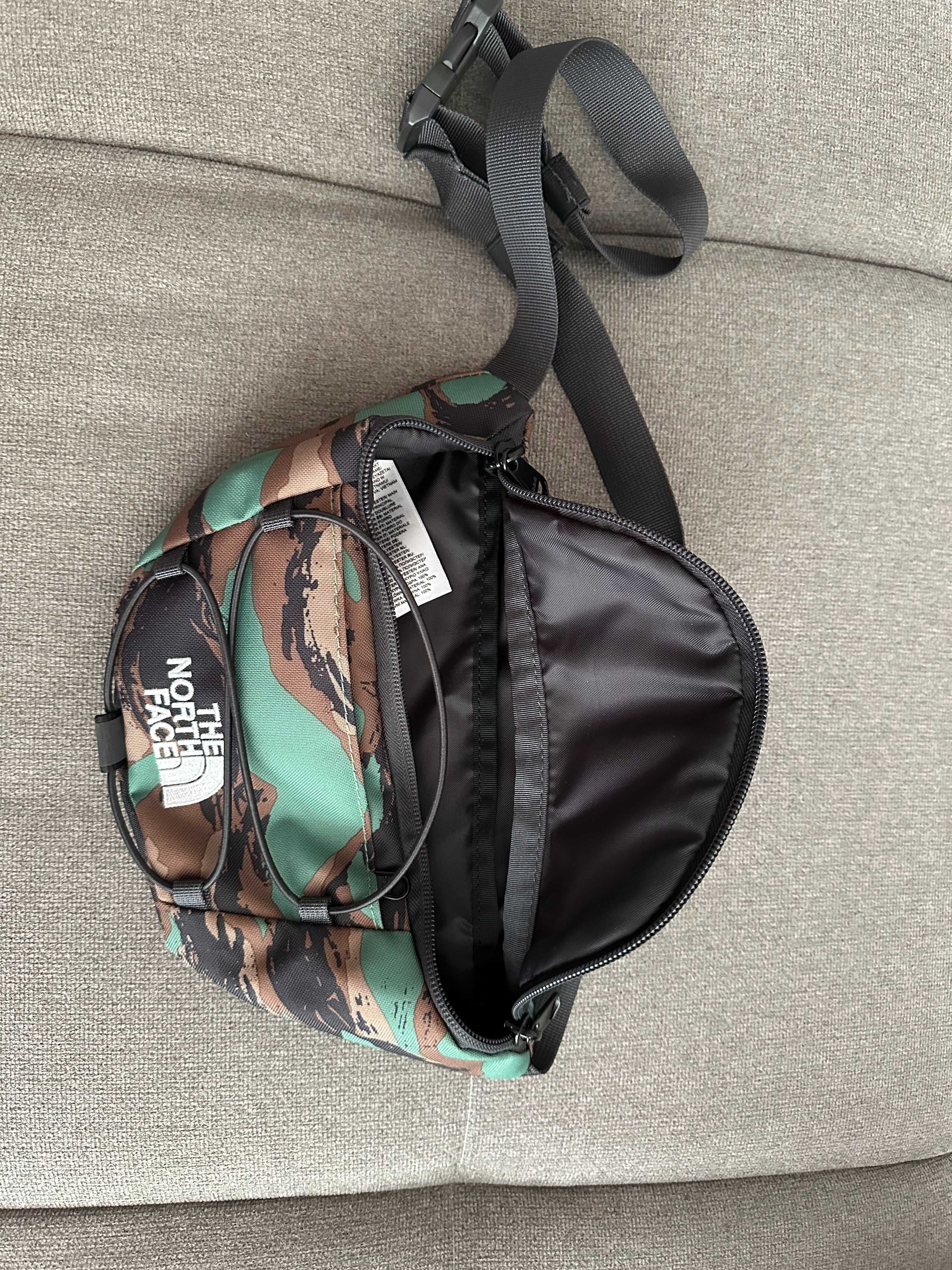 THE NORTH FACE -nerka nowa