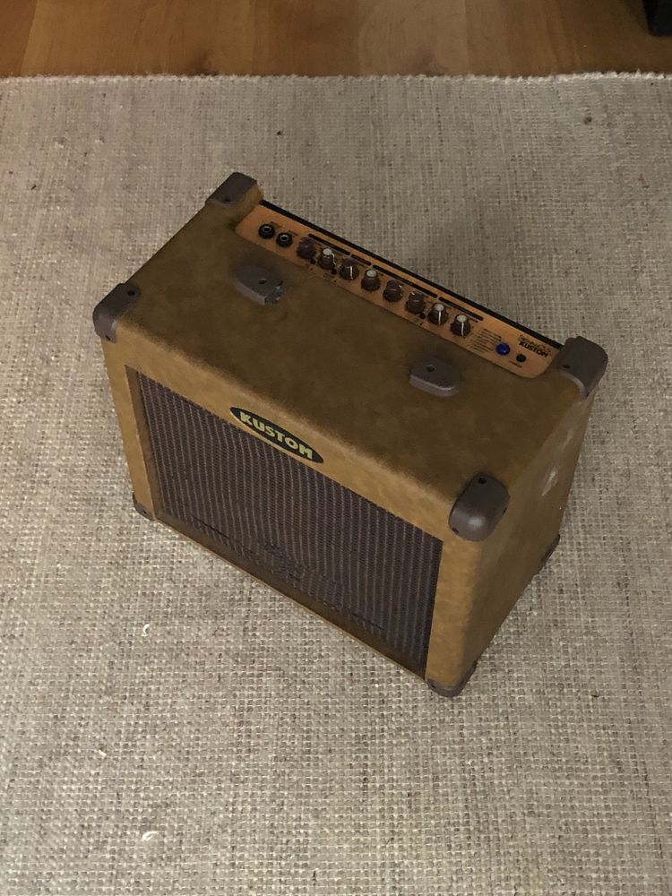 Amplificador Kustom Sienna  35