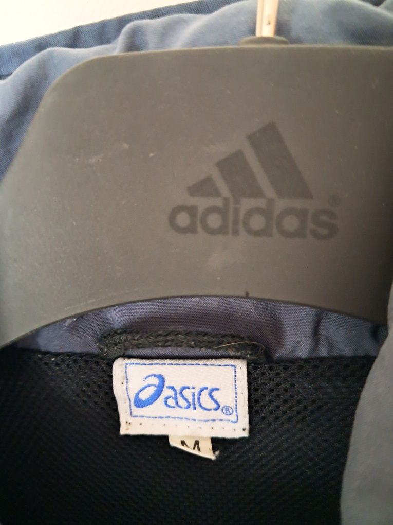 Kurtka meska do biegania  Asics r.M