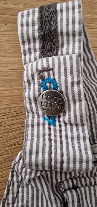 Krótkie ogrodniczki coolclub rozmiar 86