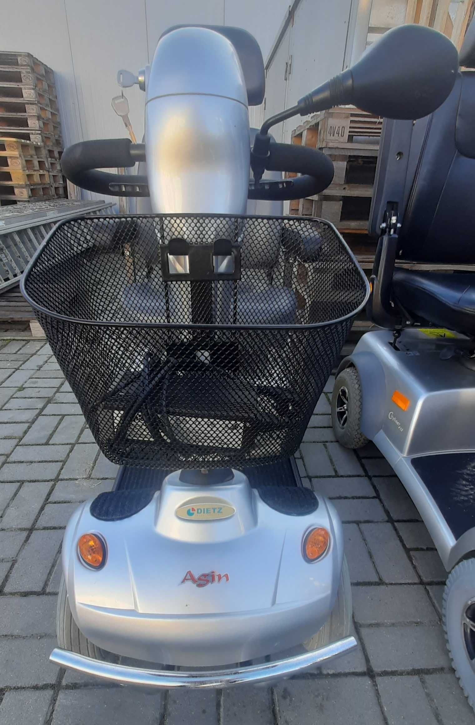 Skuter wózek inwalidzki elektryczny skutery wózki Invacare Orion