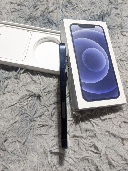 Iphone 12  r-sim с коробкой