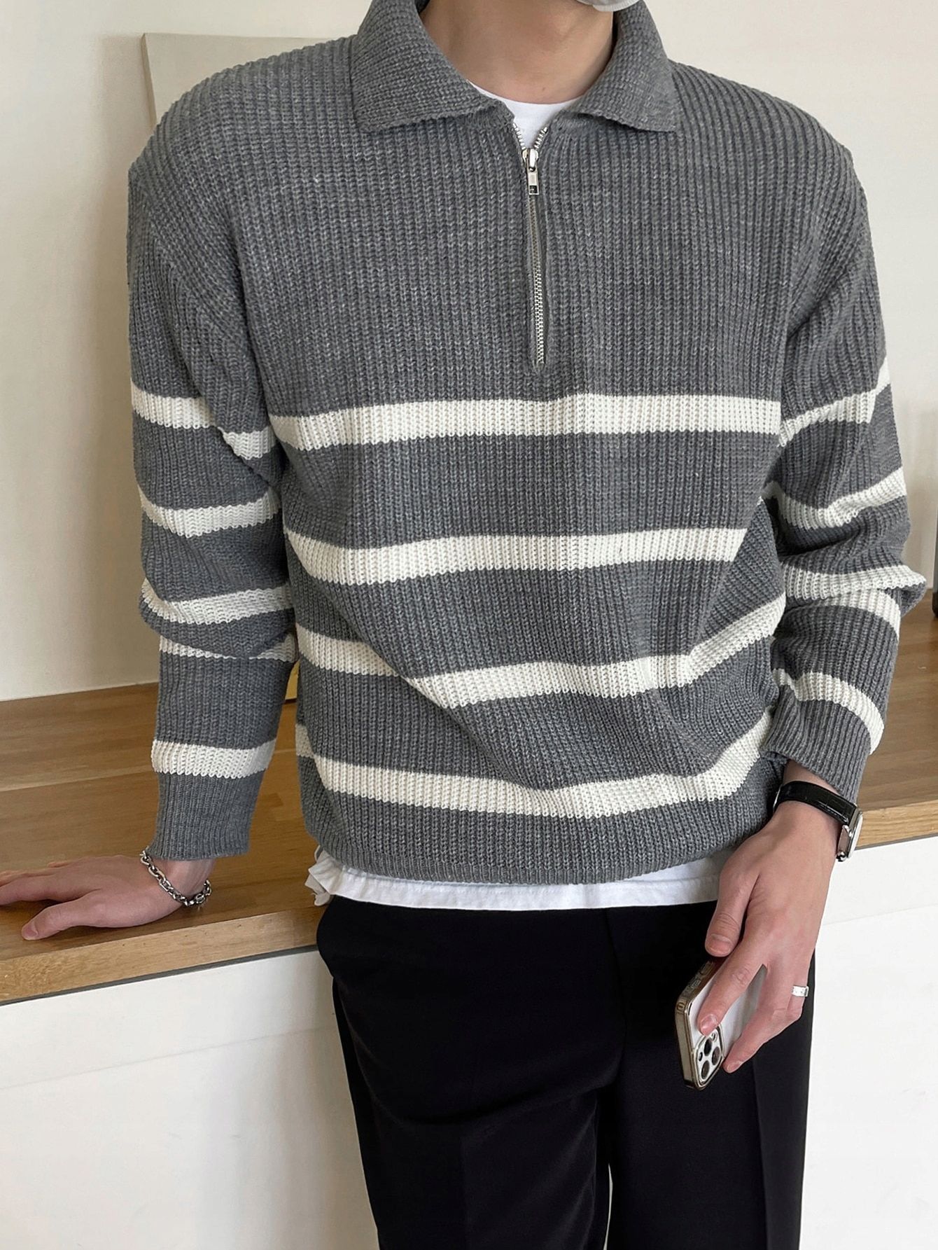 Sweter Męski W Paski Z Kołnierzykiem Szary Casual Dazy M