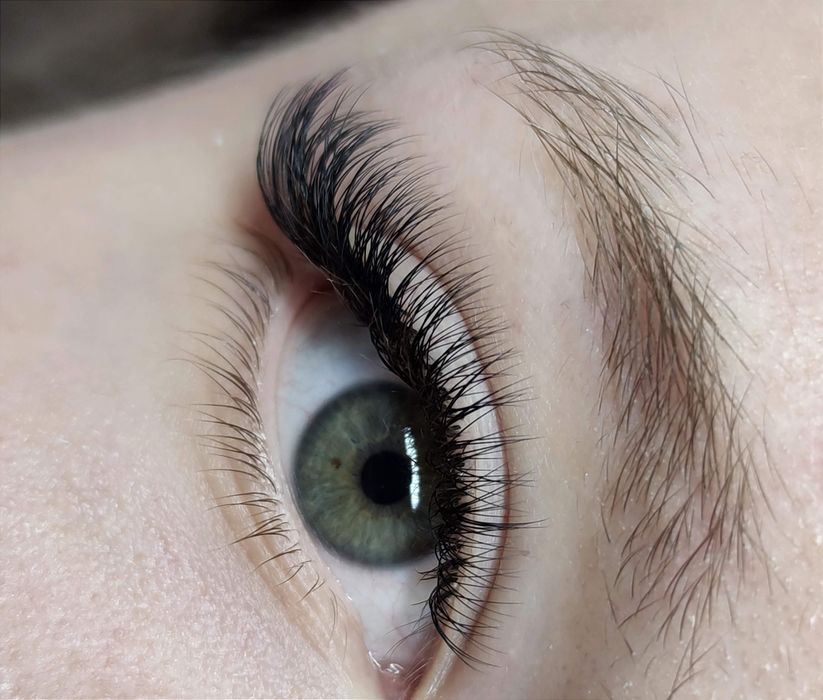 Нарощування вій. Наращивание ресниц.