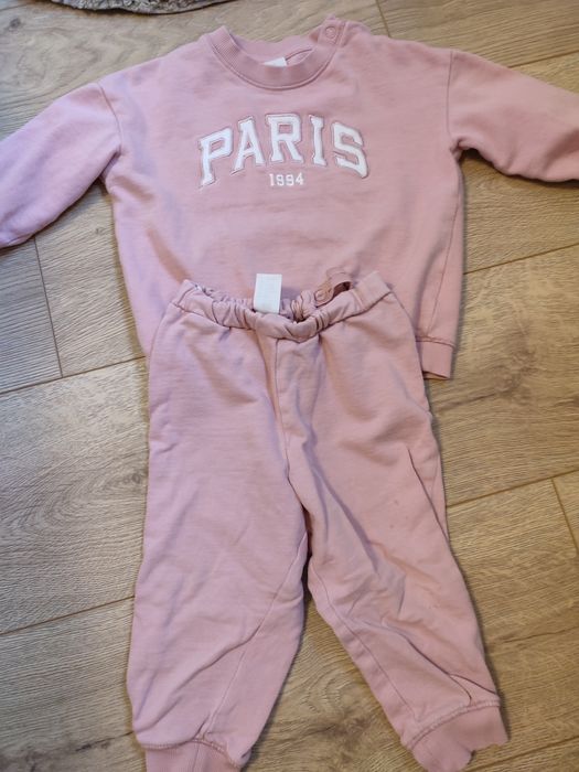 Zestaw dresów dziewczęcych roz. 80