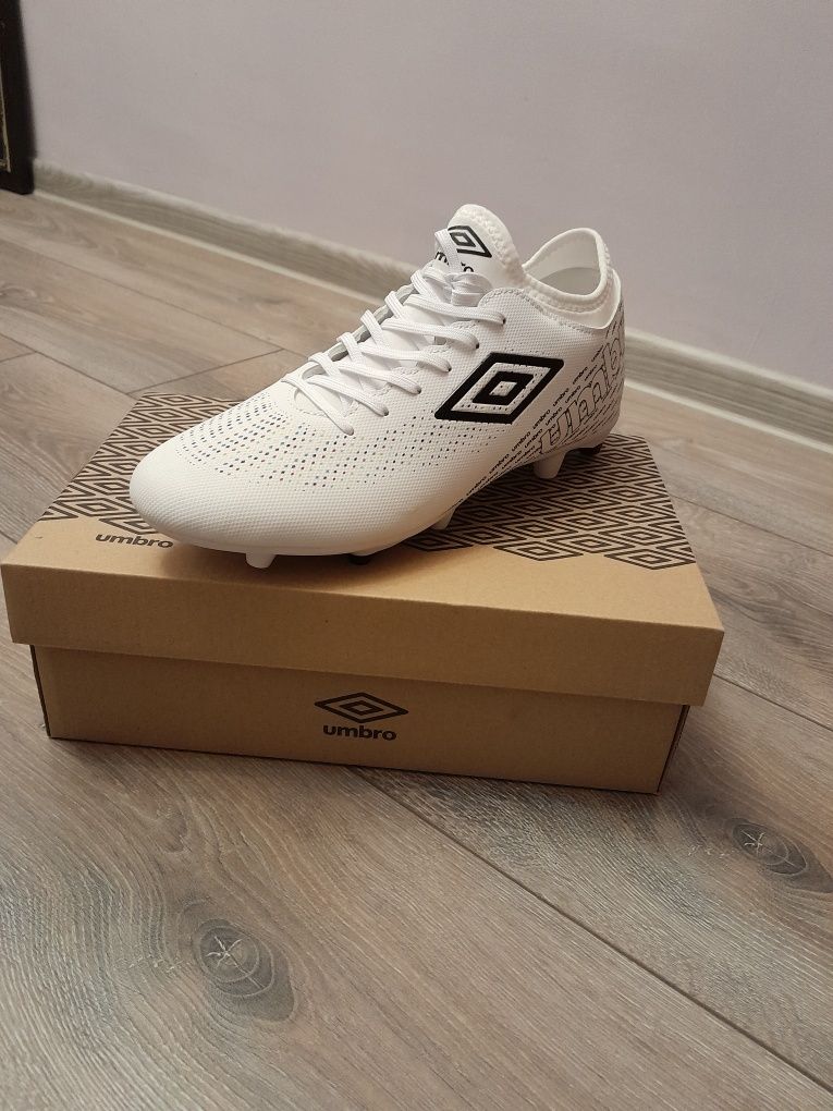 Бутси Umbro Aurora League FG