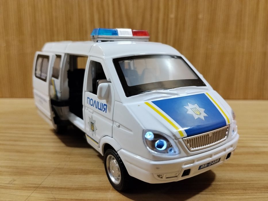 Модель Газель полиция скорая пожарная Автосвит металл свет звук инерци
