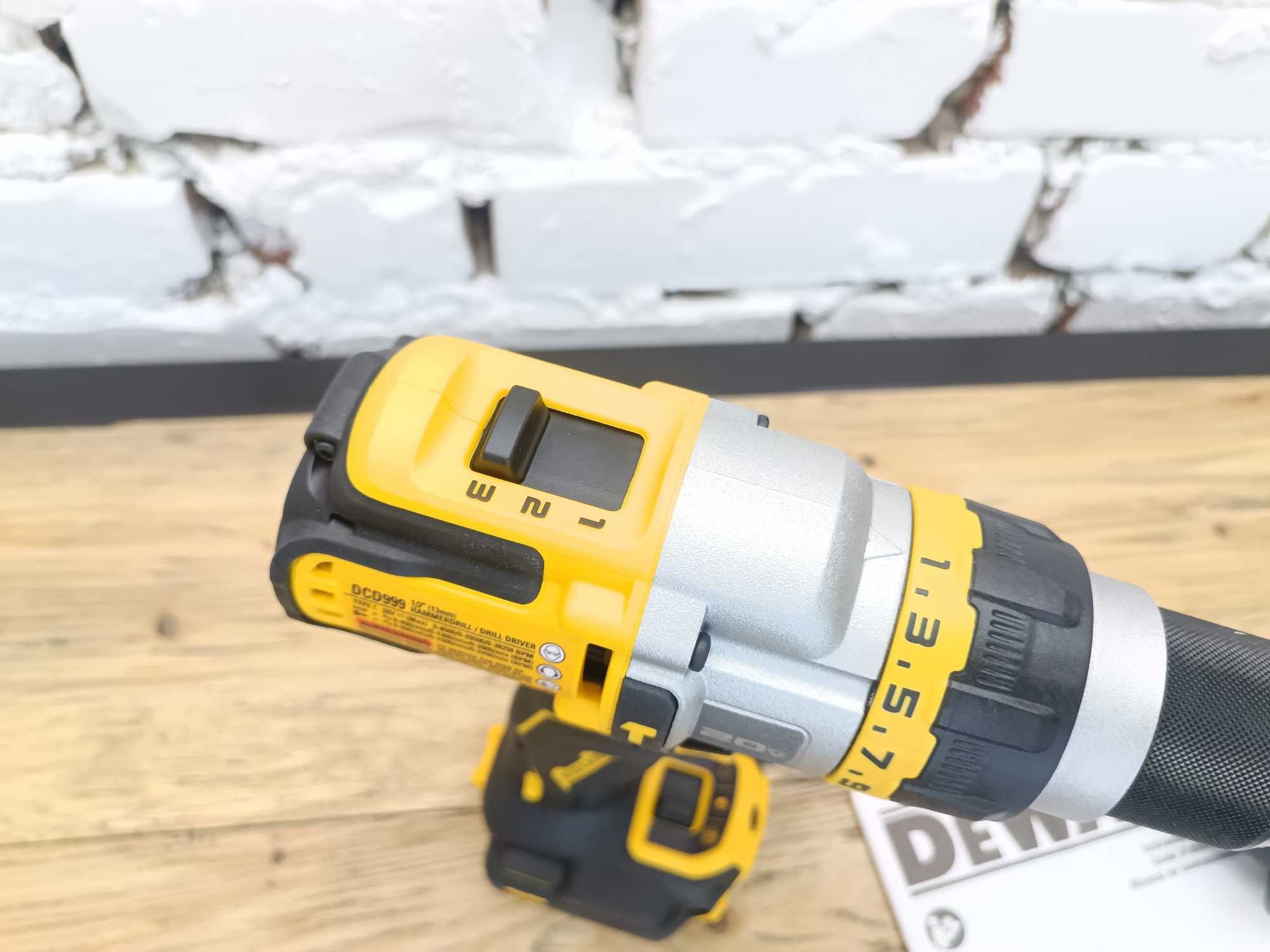 Ударний дриль-шуруповерт Dewalt 20v DCD999 MADE IN MEXICO