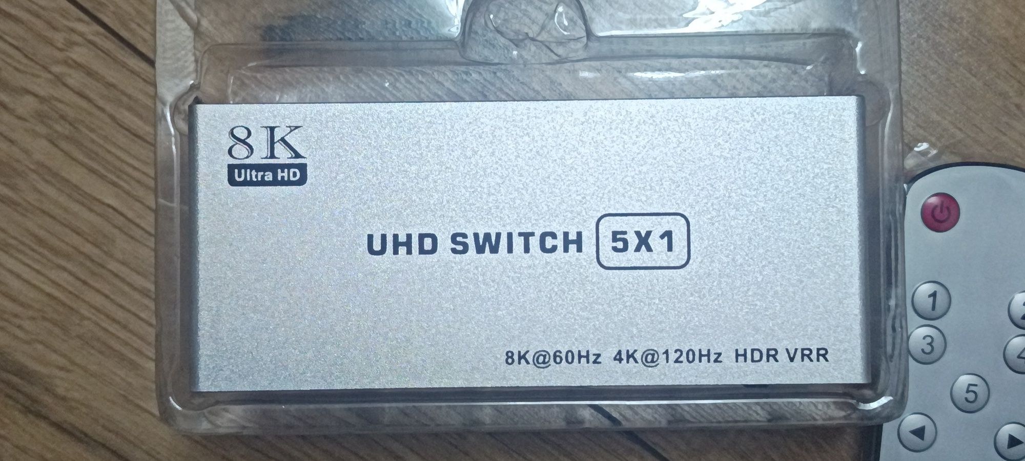 Przełącznik HDMI 8K rozdzielacz HDMI 5x1 Stich plus pilot