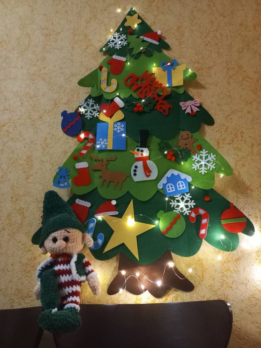 Гірлянда в подарунок! Ялиночка з фетру 32 Іграшки в комплекті