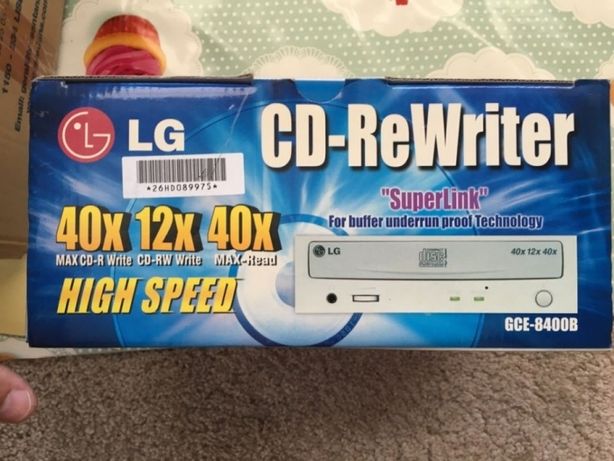 PC CD ReWriter LG como novo leitor de discos