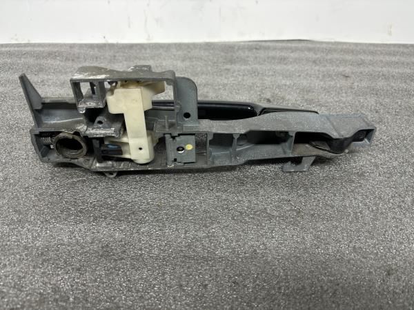 Puxador porta trás esquerdo PEUGEOT 407 (6D_)