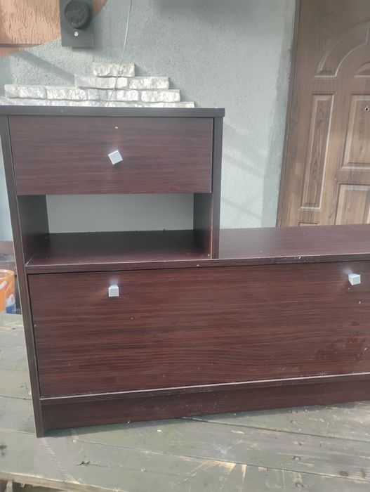 Sprzedam szafkę na buty