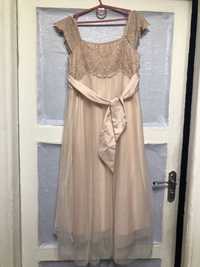 Платье для девочки на 140-146