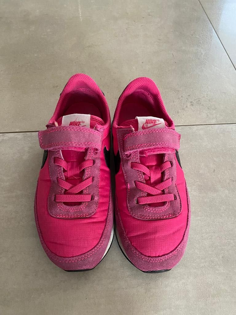 Nike różowe rozmiar 31