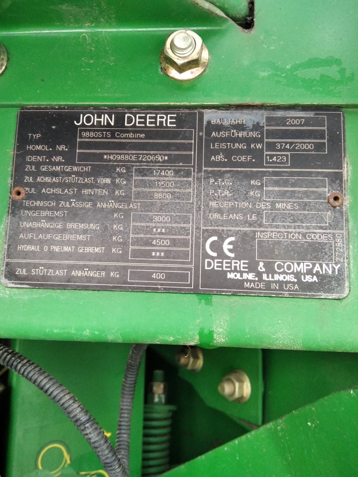 Комбайн зернозбиральний John Deere 9880i STS