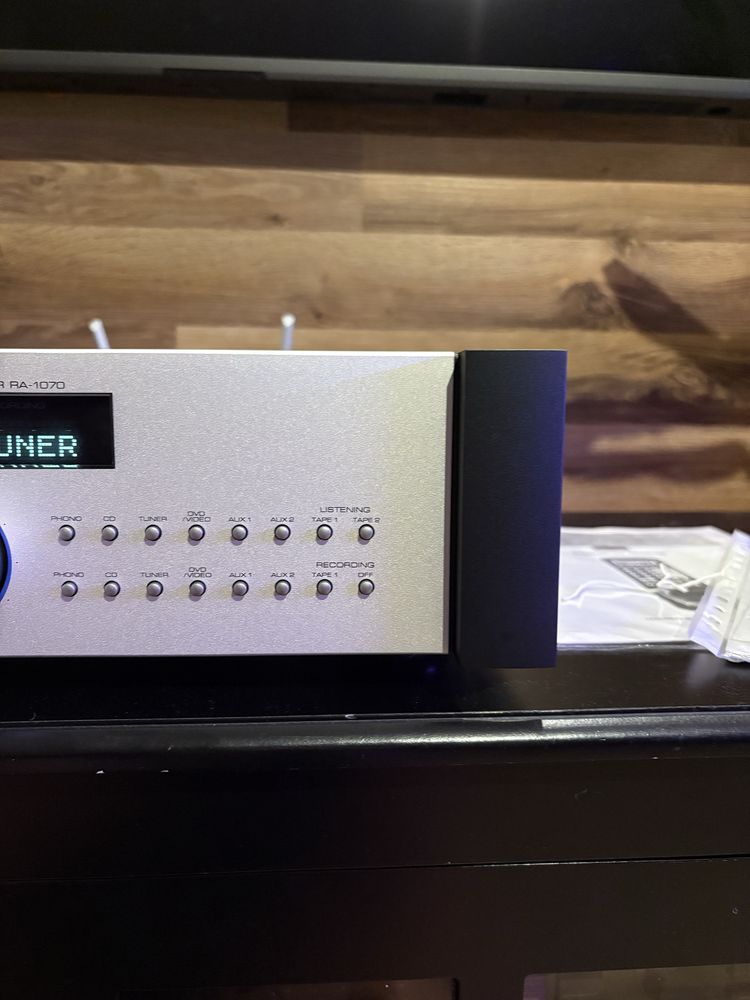 Wzmacniacz Rotel RA - 1070