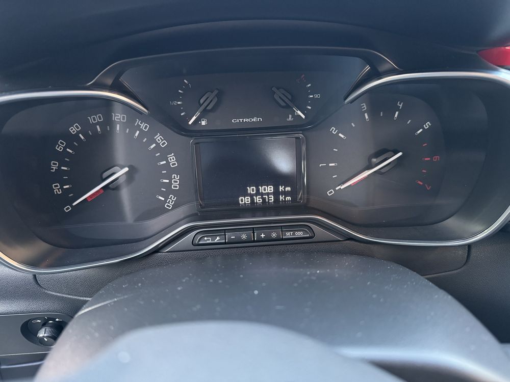 Автомобіль Сітроен С3