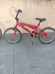 Bicicleta berg usada