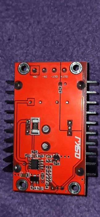 Повышающий преобразователь DC-DC 10-32V to 12-35V 12A 150W