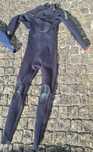 Fatos de surf Rip Curl, Quiksilver, Deeply