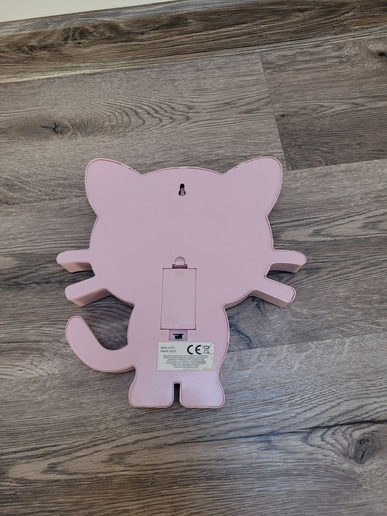 Lampka kotek na baterie