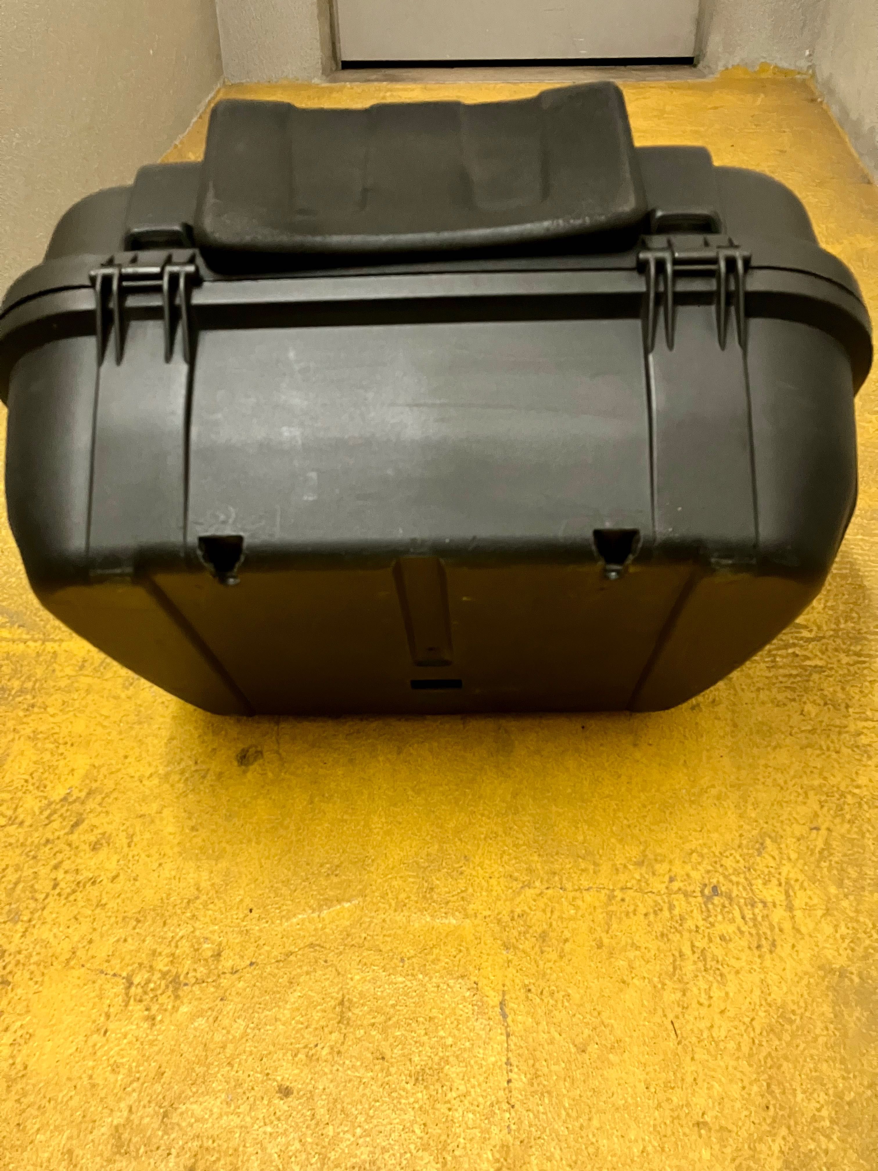 Top case GIVI TREKKER 52 N