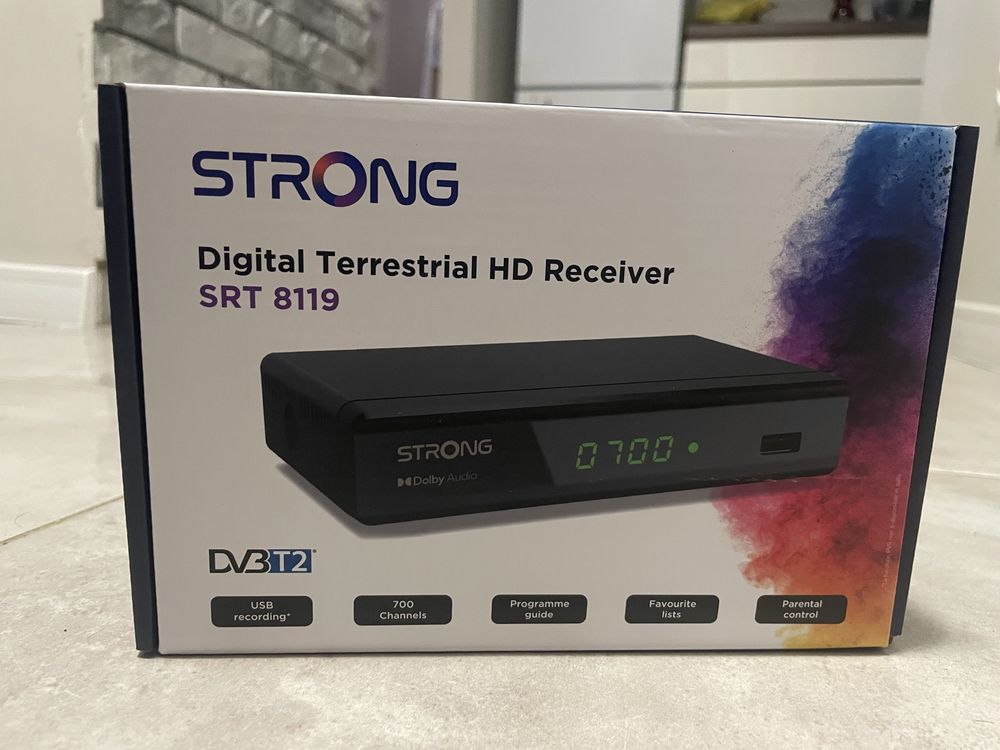 Dekoder DVB-T2 HD Strong SRT 8119 – nieużywany
